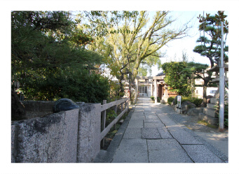 東の宮恵美須神社 境内