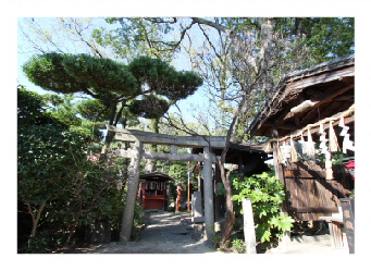 東の宮恵美須神社 境内